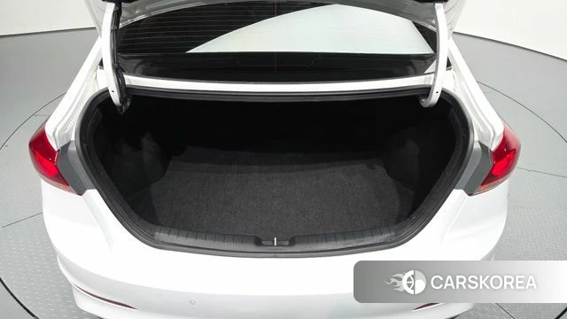 Hyundai Avante AD id 4615383 из Кореи 11