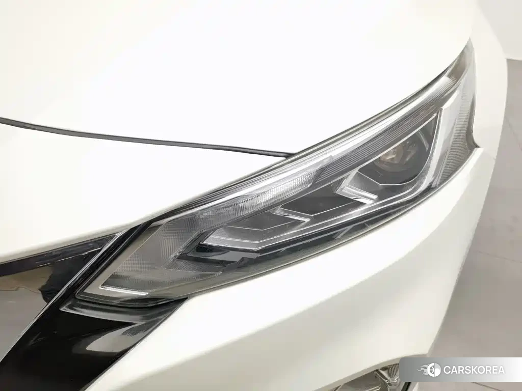Nissan Altima id 4622697 из Китая 11