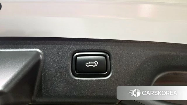 Kia Di Ol Nu Niro id 3831357 из Кореи 11