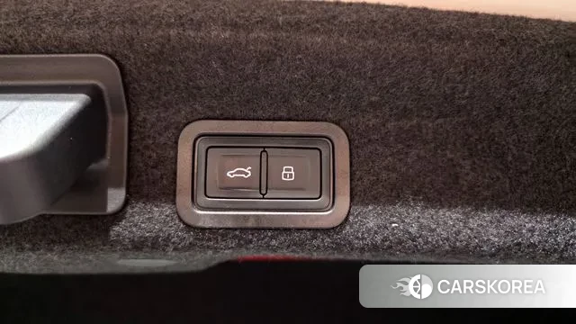 Audi A6 (C8) id 2968859 из Кореи 11