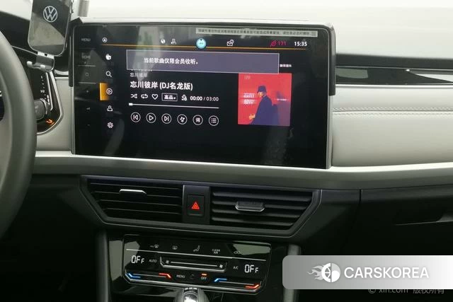 Volkswagen Bora id 4272801 из Китая 11