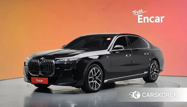 BMW 7 Series (G70) id 3347609 из Кореи 11