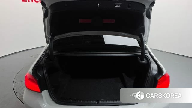 BMW 5 Series (G30) id 4658447 из Кореи 11