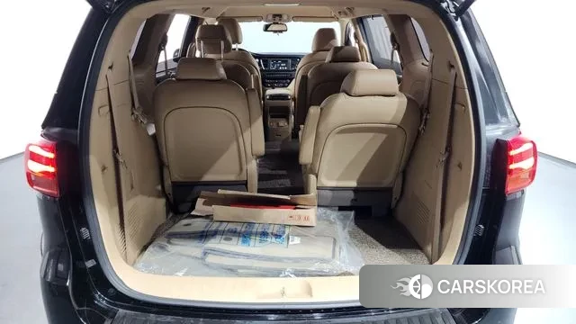 Kia The New Carnival id 3747822 из Кореи 11