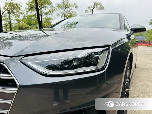 Audi A4L id 4262116 из Китая 11