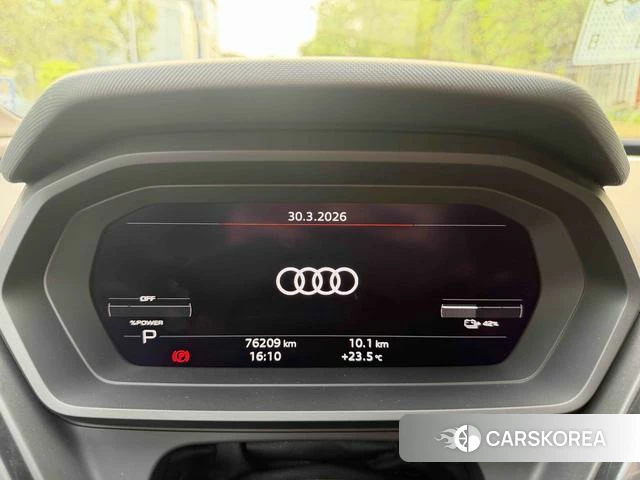 Audi Q5 e-tron id 4263930 из Китая 11