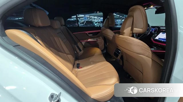 Mercedes-Benz E-Class W214 id 4329368 из Кореи 11