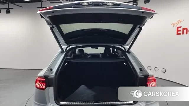 Audi Q8 (4M) id 3498400 из Кореи 11