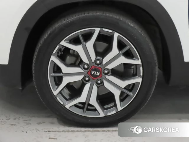 Kia Seltos id 4430113 из Кореи 11