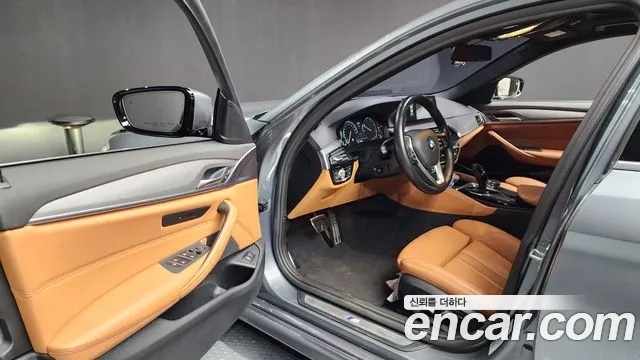 BMW 5 Series (G30) id 2731364 из Кореи 11