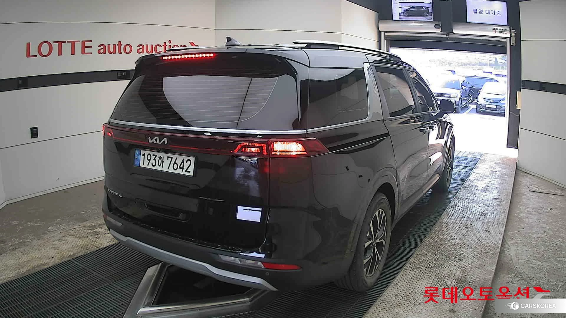 Kia Carnival id 3882155 из Кореи 11