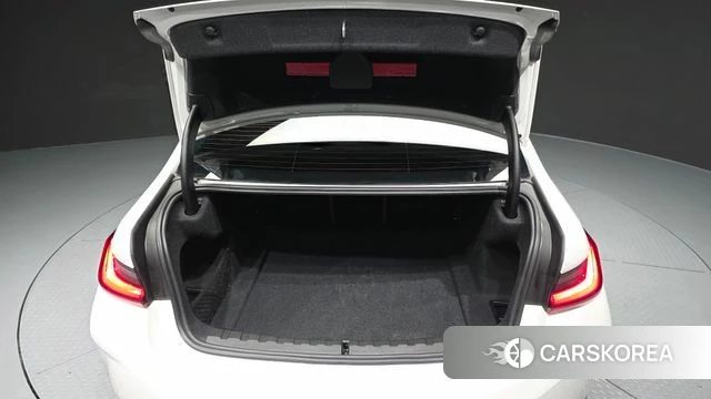 BMW 3 Series (G20) id 4360937 из Кореи 11