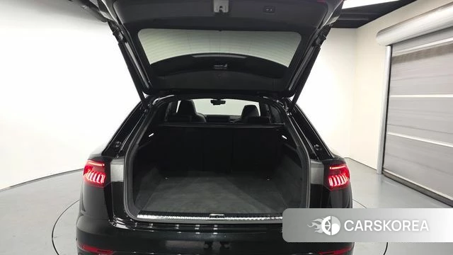 Audi Q8 (4M) id 4602702 из Кореи 11