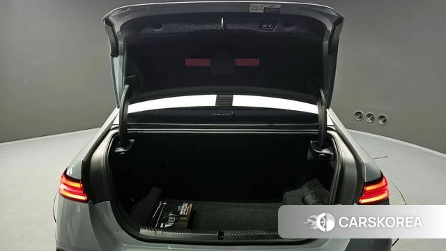 BMW 5 Series (G60) id 3817438 из Кореи 11