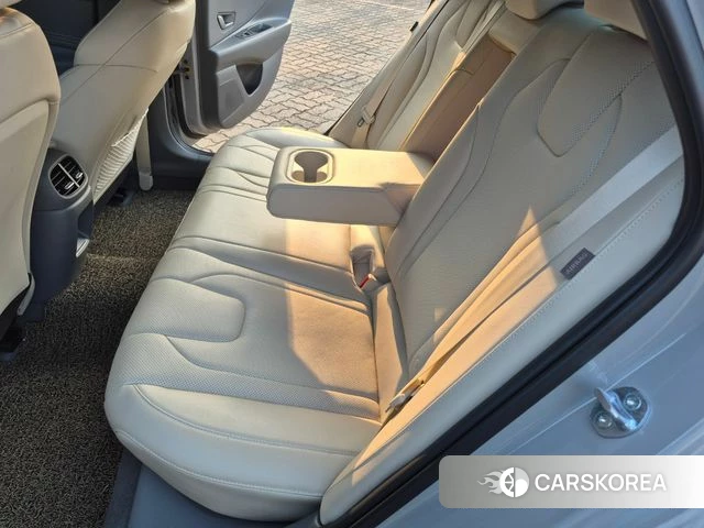 Hyundai The New Avante (CN7) id 3805419 из Кореи 11