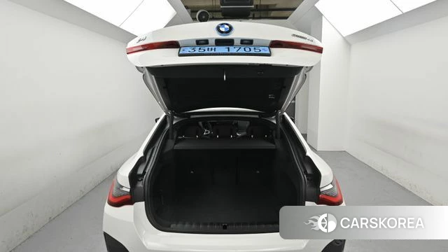 BMW i4 id 3891199 из Кореи 11