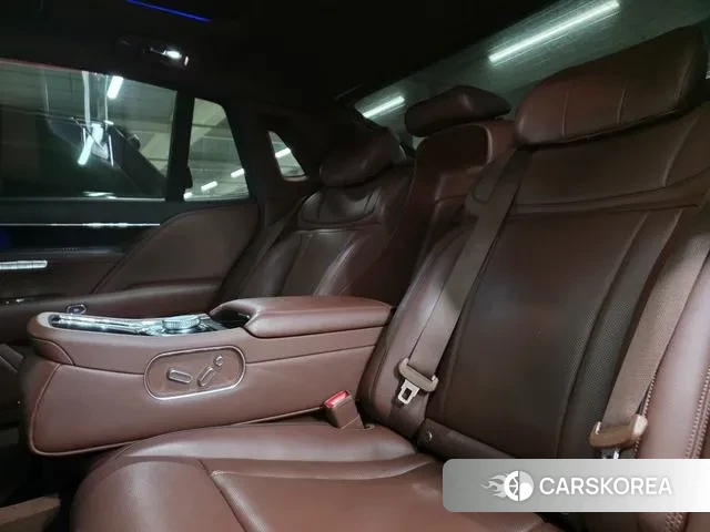 Genesis G90 (RS4) id 3043414 из Кореи 11