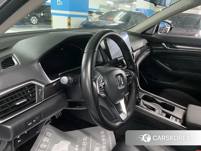 Honda Accord id 4358874 из Китая 11