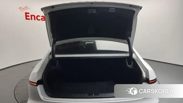 Hyundai Grandeur (GN7) id 3654295 из Кореи 11