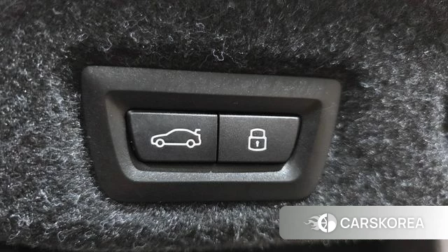 BMW 5 Series (G60) id 3891035 из Кореи 11