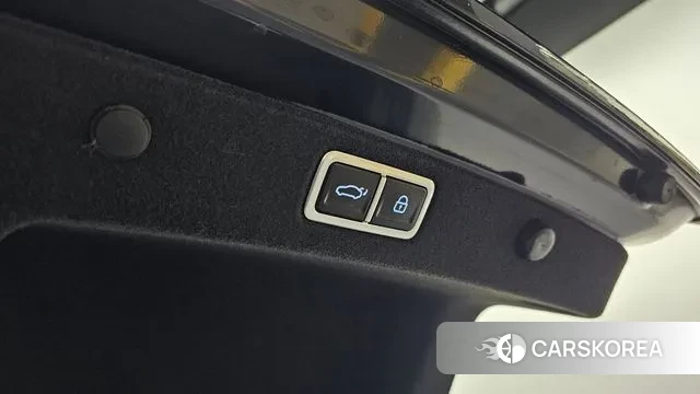 Hyundai Grandeur Hybrid (GN7) id 3605599 из Кореи 11