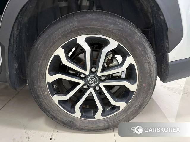 Toyota Fenglanda id 4348491 из Китая 11