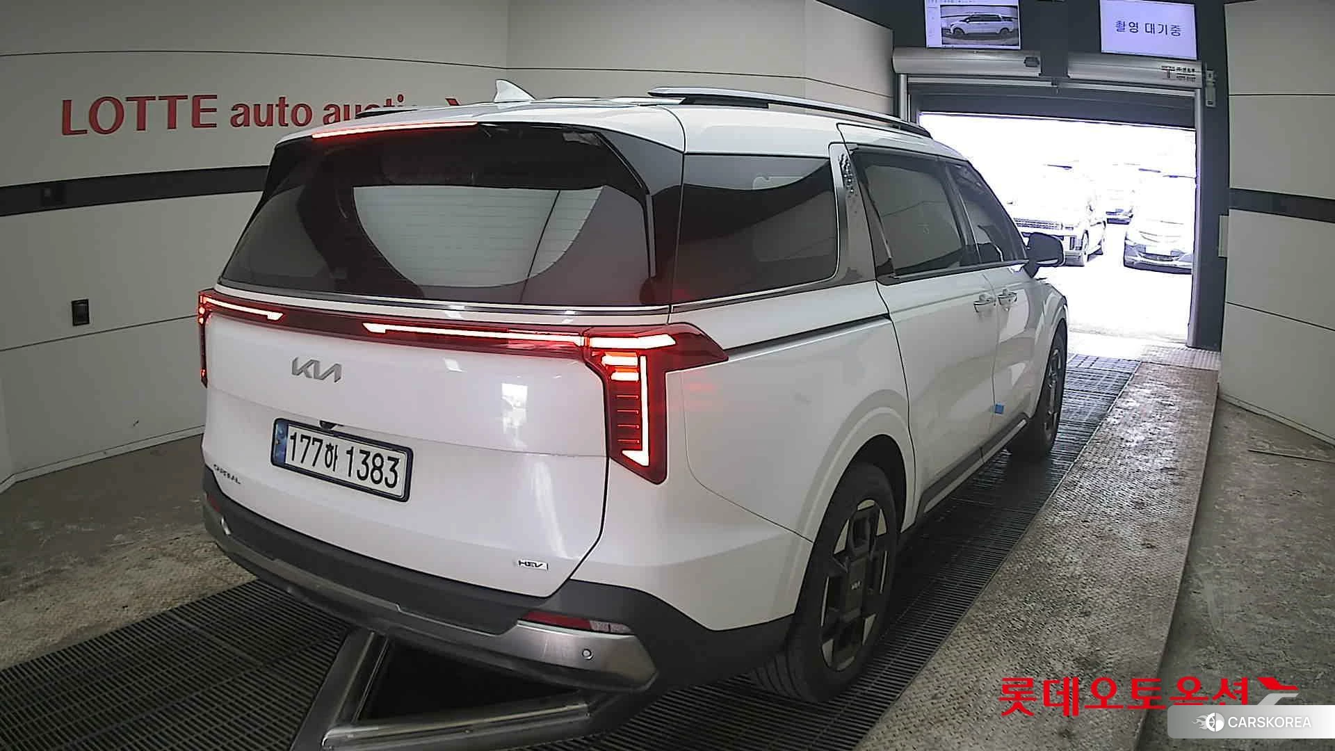 Kia Carnival Hybrid id 3888408 из Кореи 11