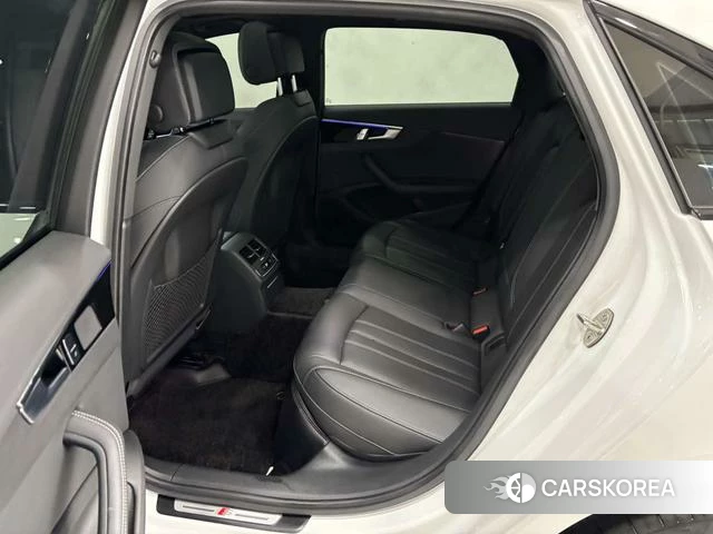Audi A4L id 4254201 из Китая 11