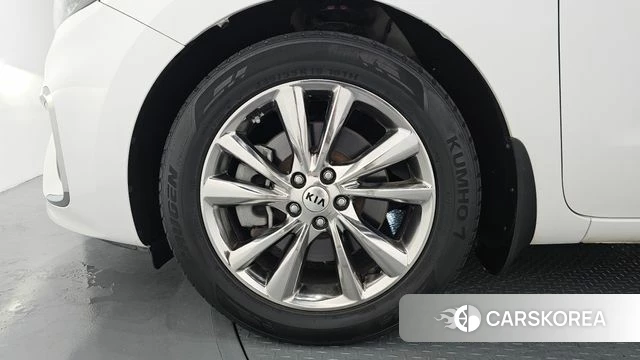 Kia The New Carnival id 4525862 из Кореи 11