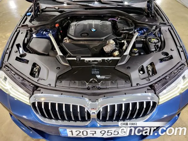 BMW 5 Series (G30) id 2689689 из Кореи 11