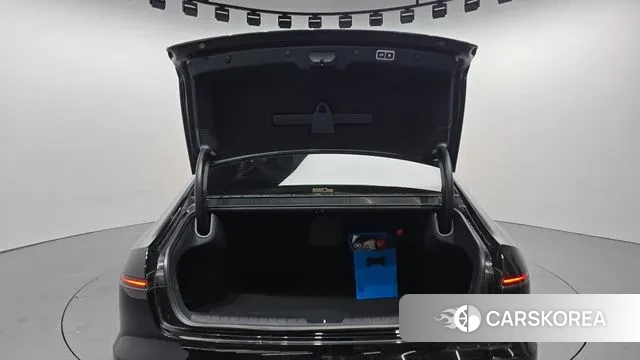 Hyundai Grandeur (GN7) id 3523699 из Кореи 11