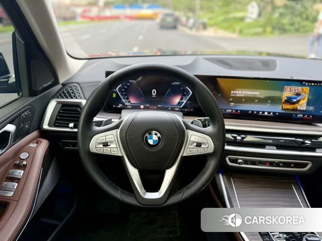 BMW X7 id 4333248 из Китая 11