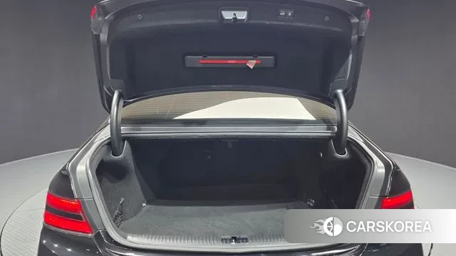 Genesis G90 id 3607814 из Кореи 11