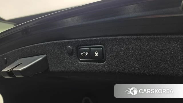 Hyundai The New Grandeur IG id 3879459 из Кореи 11