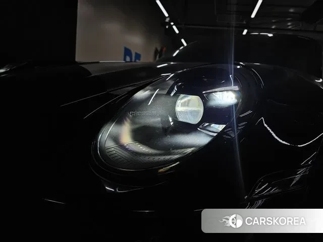 Porsche 911(992) id 3417038 из Кореи 11