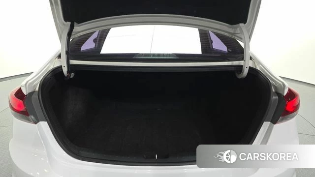 Hyundai Avante AD id 4471600 из Кореи 11