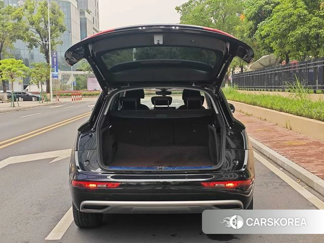 Audi Q5L id 4219973 из Китая 11
