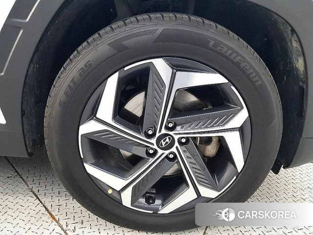 Hyundai Tucson (NX4) id 3889282 из Кореи 11