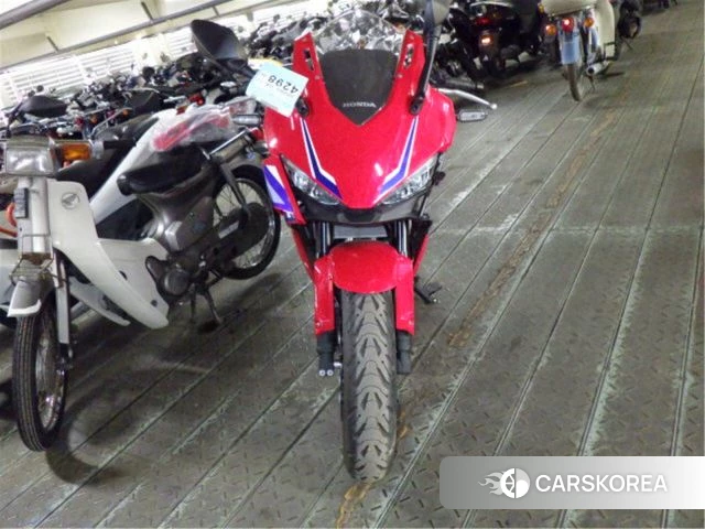 Honda CBR400R id 3950056 из Японии 11
