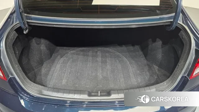 Hyundai The New Avante AD id 3718602 из Кореи 11