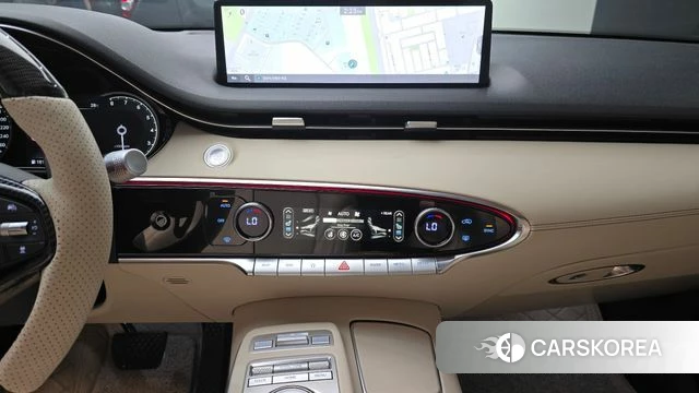 Genesis GV70 id 4561360 из Кореи 11