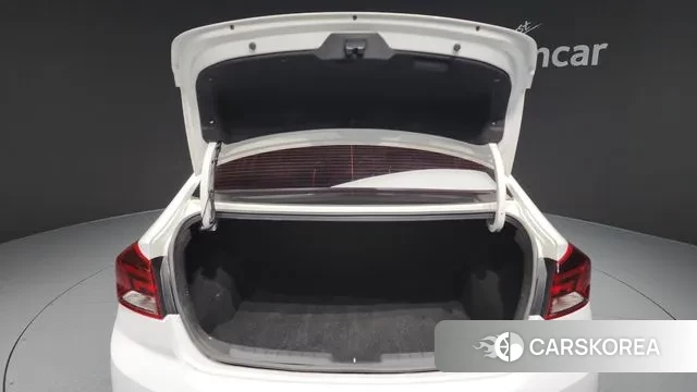 Hyundai The New Avante AD id 3368773 из Кореи 11