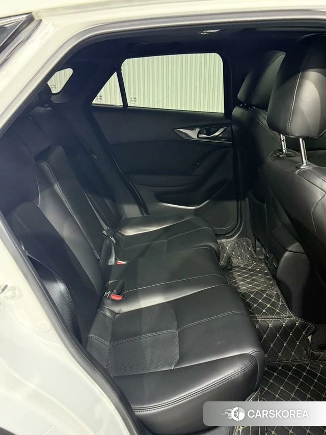 Mazda CX-4 id 3968667 из Китая 11