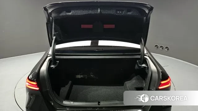 BMW 5 Series (G60) id 3377286 из Кореи 11