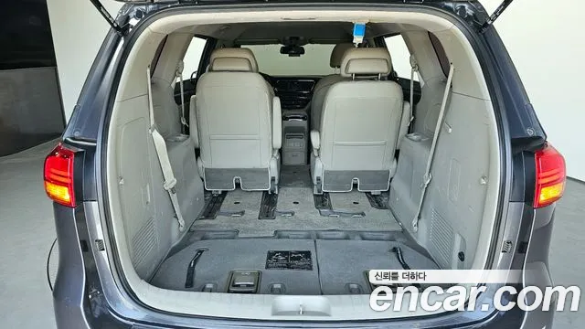 Kia All New Carnival id 2808612 из Кореи 11