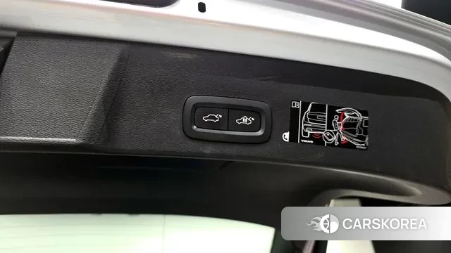 Volvo XC40 id 3039036 из Кореи 11