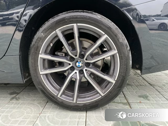 BMW 3 series id 3939281 из Китая 11