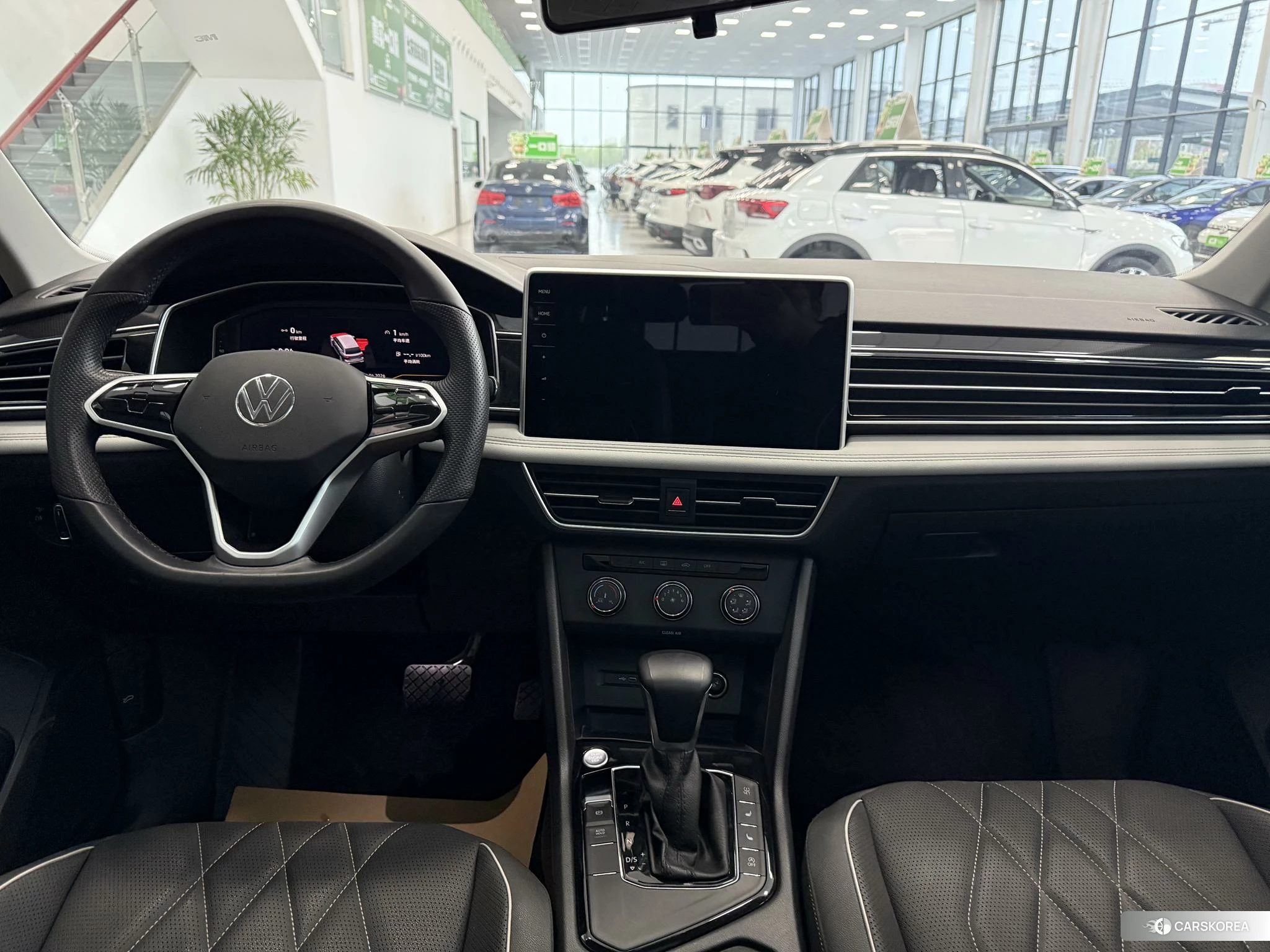 Volkswagen Tiguan L id 4453926 из Китая 11