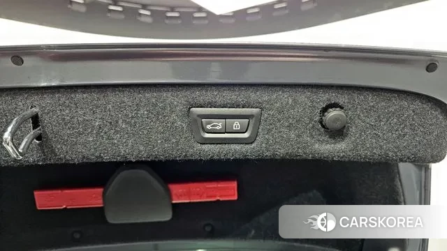 BMW 5 Series (G30) id 3330737 из Кореи 11