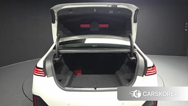 BMW 5 Series (G60) id 4462734 из Кореи 11